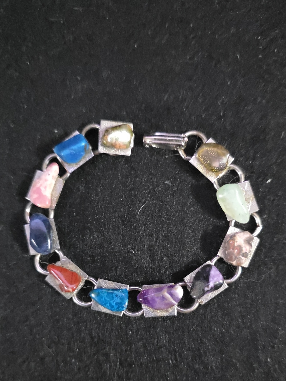 Multi-Color Gemstone Link Bracelet in Silver Tone
